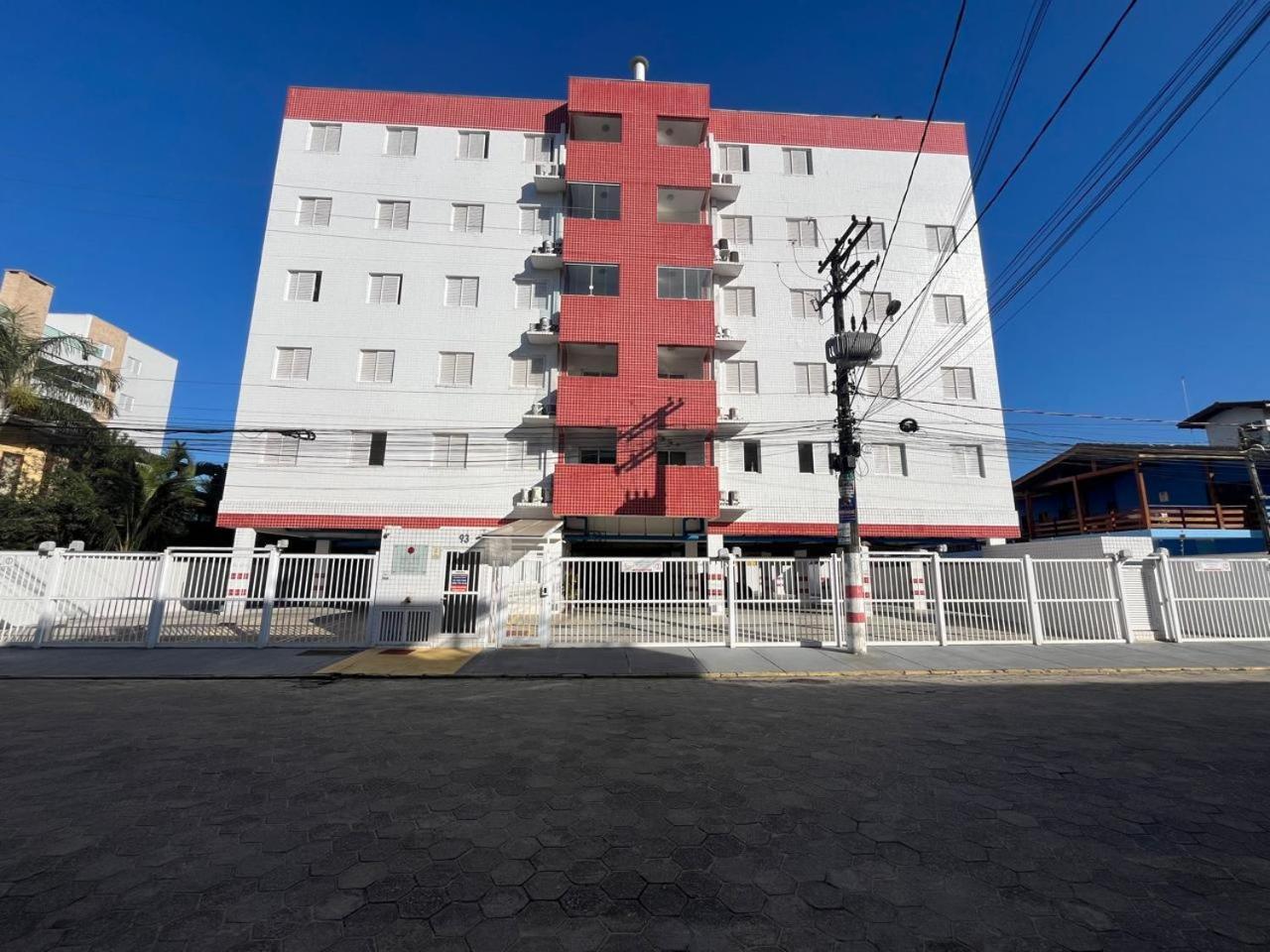 Apartamento Em Ubatuba! A 100M Da Praia! Εξωτερικό φωτογραφία
